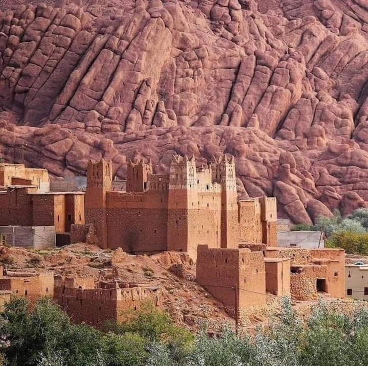 Kasbah Flilou Hotel Ait Ougliff Eksteriør billede